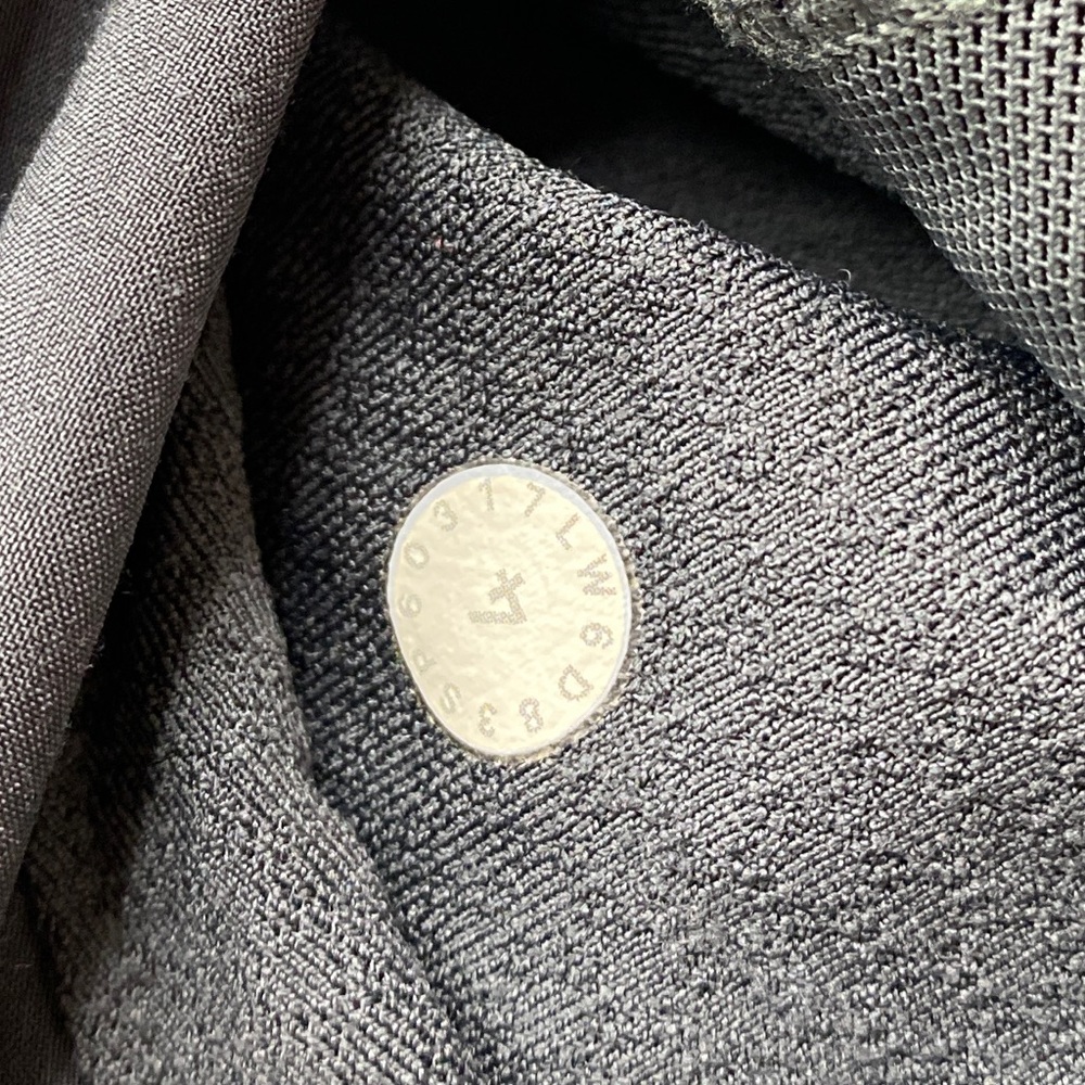 đź’•SALEđź’• Lululemon Green Ease Of Mind Pant - Picture 8 of 9
